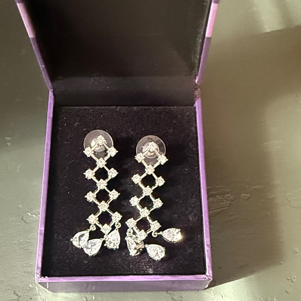 Suzanne Somers Silver Crystal Drop Earrings